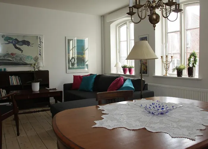 Apartment 4